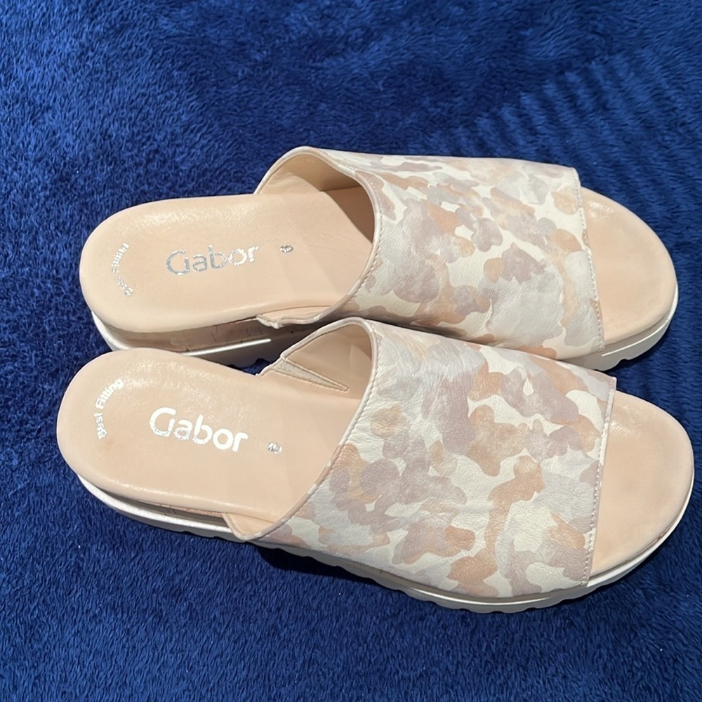 Gabor Mules With Soft Color Camo Print - image 6